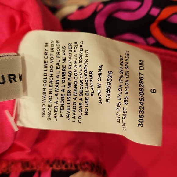 💕TRINA TURK💕 Echo Off The Shoulder Ruffle Bandeau Swim Top Chain Print 6 NWOT - Picture 12 of 12